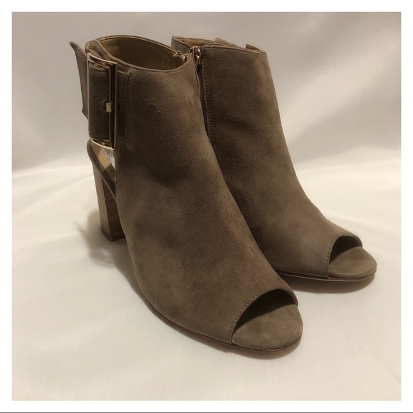 Vaneli Vero Quoio Bisa Peep Toe Booties Tan With Block Heel Size 8.5 - Picture 4 of 9